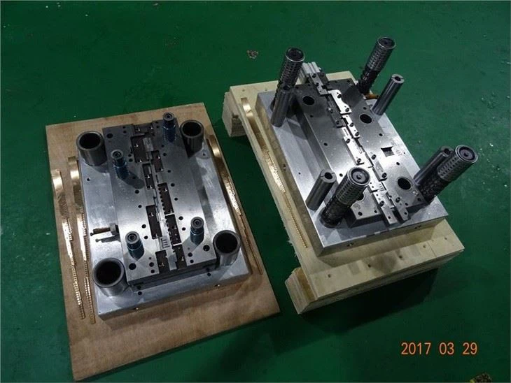 Progressive Die Stamping Spring Contact Progressive Die Stamping Spring Contact