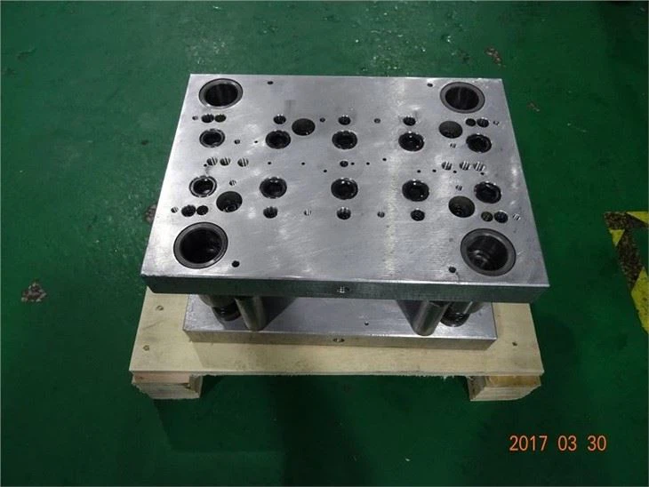 Progressive Die Stamping Spring Contact Progressive Die Stamping Spring Contact